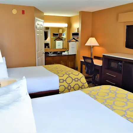 Motel Baymont By Wyndham Forest City Extérieur photo